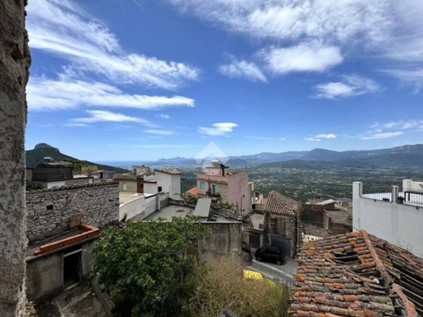 casa indipendente in vendita a Baunei