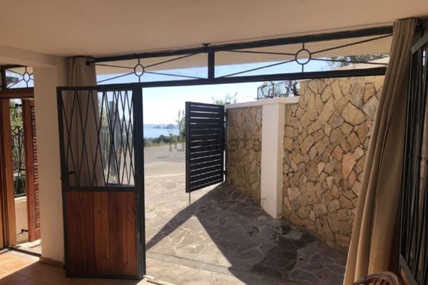 appartamento in vendita a Baunei in zona Santa Maria Navarrese