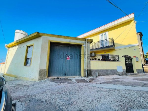 casa indipendente in vendita a Baunei