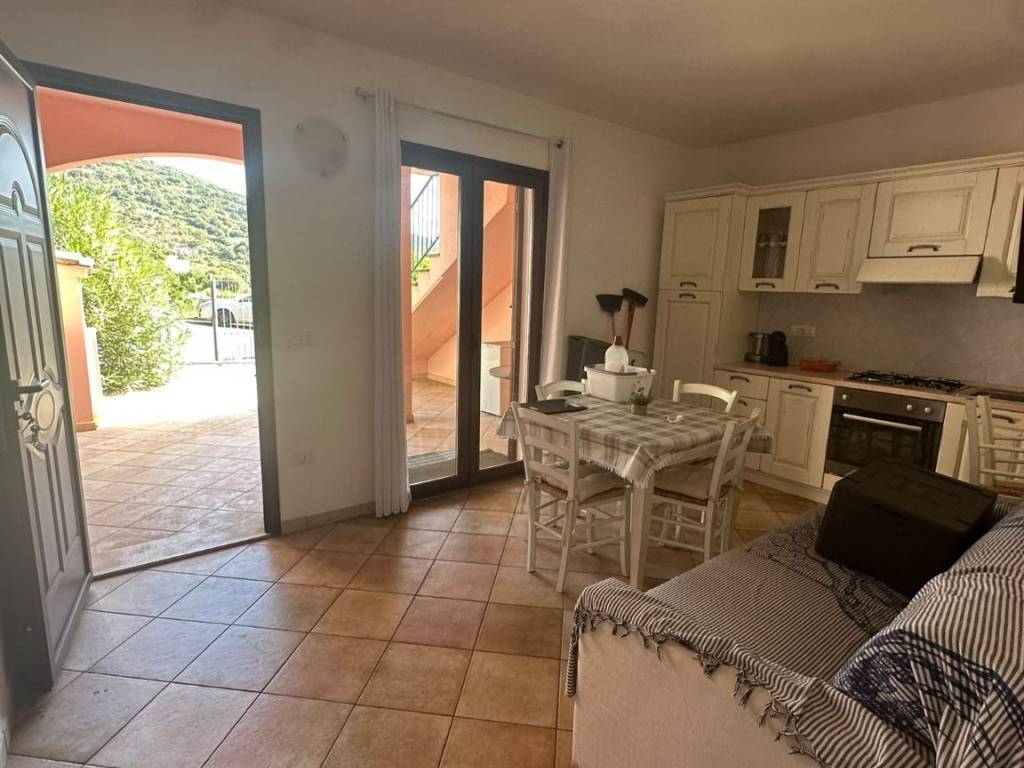 appartamento in vendita a Baunei in zona Santa Maria Navarrese