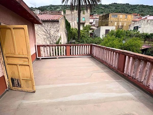 casa indipendente in vendita a Bolotana