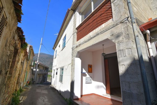 casa indipendente in vendita a Bolotana