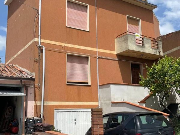 casa indipendente in vendita a Borore