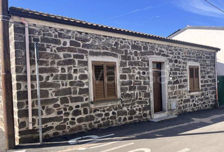 casa indipendente in vendita a Borore