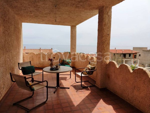 appartamento in vendita a Dorgali in zona Cala Gonone