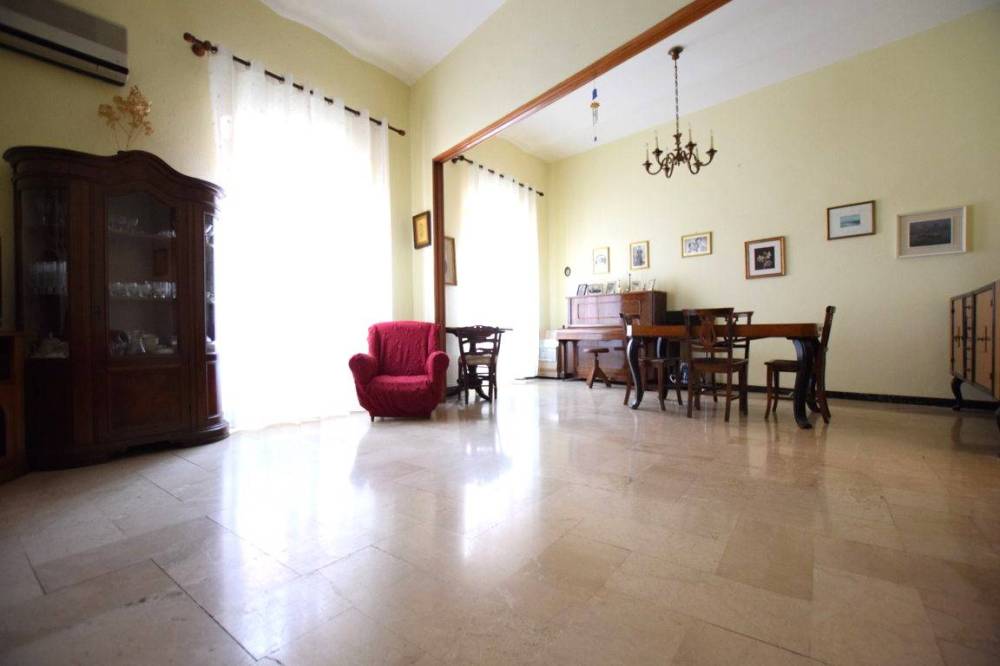 appartamento in vendita a Dorgali in zona Cala Gonone