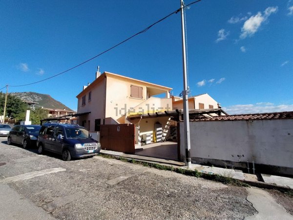 appartamento in vendita a Dorgali in zona Cala Gonone
