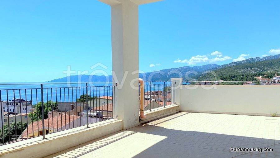 appartamento in vendita a Dorgali in zona Cala Gonone