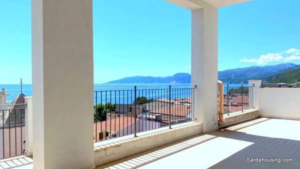 appartamento in vendita a Dorgali in zona Cala Gonone