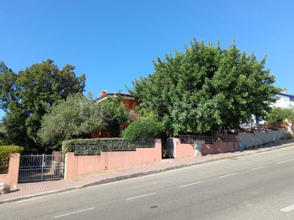 casa indipendente in vendita a Dorgali in zona Cala Gonone