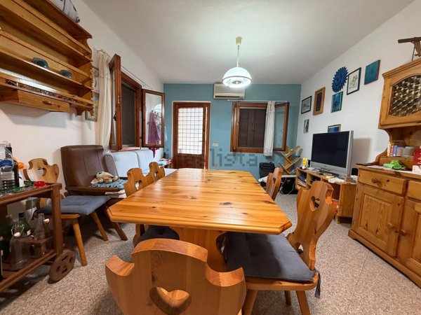 casa semindipendente in vendita a Dorgali