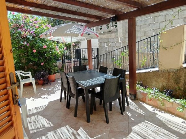 appartamento in vendita a Dorgali in zona Cala Gonone
