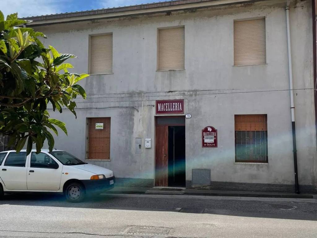 intera palazzina in vendita a Dualchi