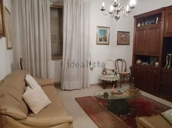 casa indipendente in vendita a Fonni