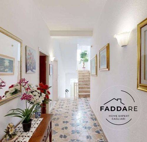 casa indipendente in vendita a Fonni