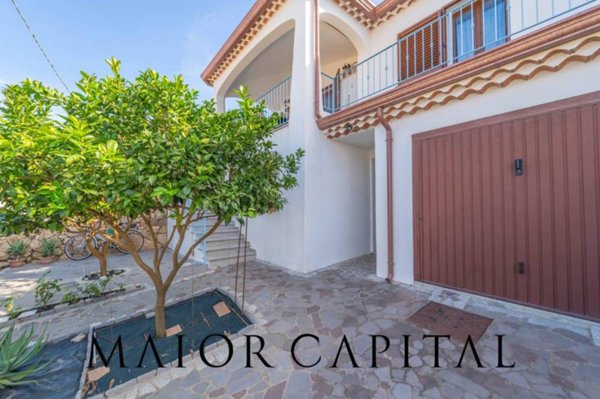 casa indipendente in vendita a Galtellì