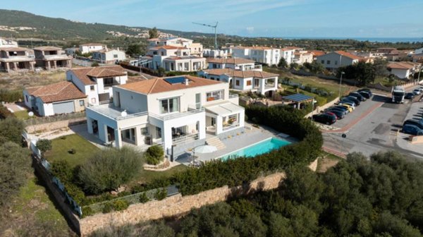 casa indipendente in vendita a Galtellì