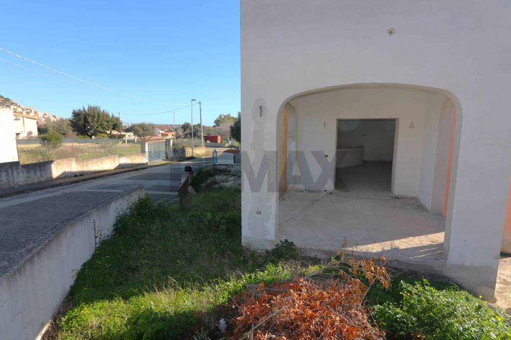 locale commerciale in vendita a Galtellì