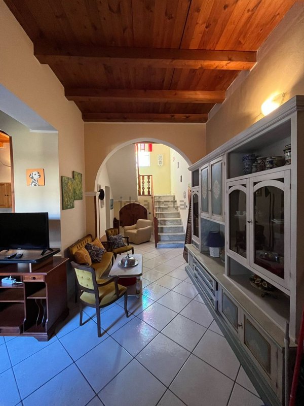 appartamento in vendita a Galtellì