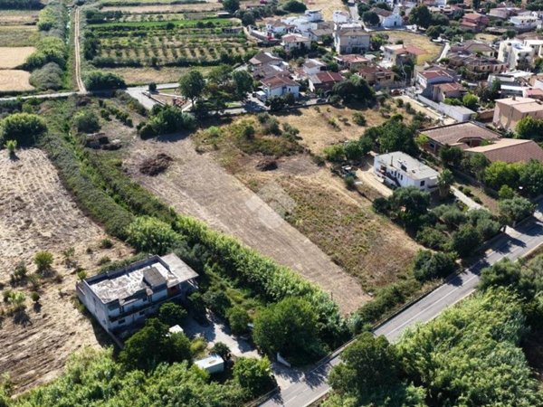 casa indipendente in vendita a Girasole