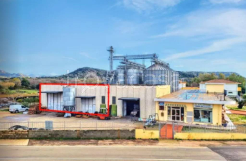 locale commerciale in vendita ad Irgoli