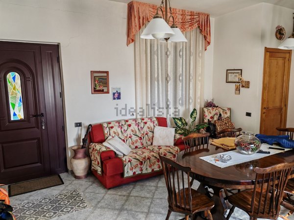 casa indipendente in vendita a Jerzu