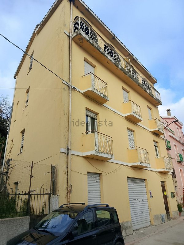 casa indipendente in vendita a Jerzu