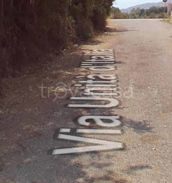 locale commerciale in vendita a Lanusei