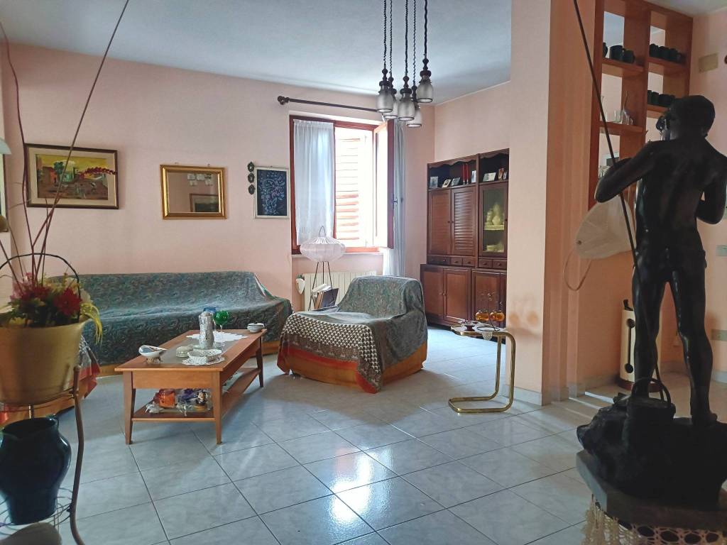 appartamento in vendita a Lanusei