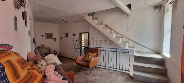 casa indipendente in vendita a Loceri