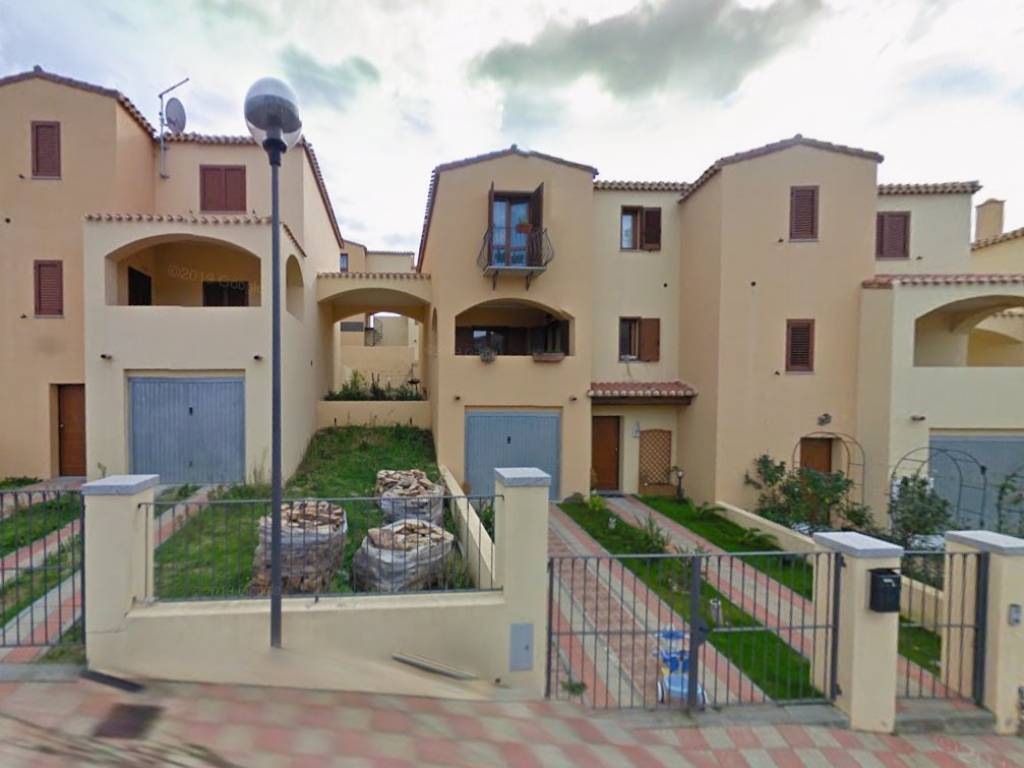 casa indipendente in vendita a Loceri