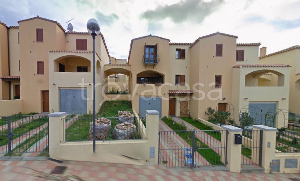 casa indipendente in vendita a Loceri