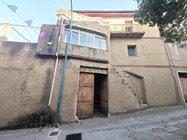 casa indipendente in vendita a Loceri