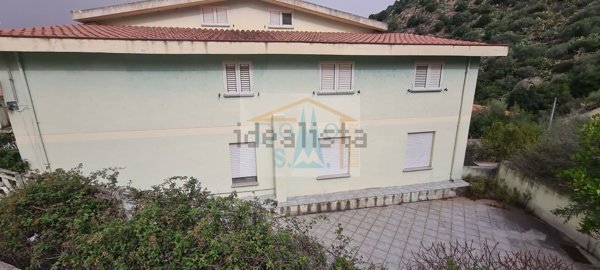casa indipendente in vendita a Lodè