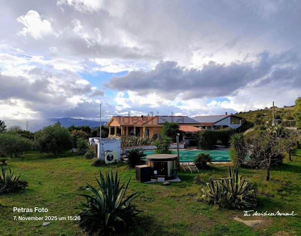 casa indipendente in vendita a Lodè in zona Sant'Anna