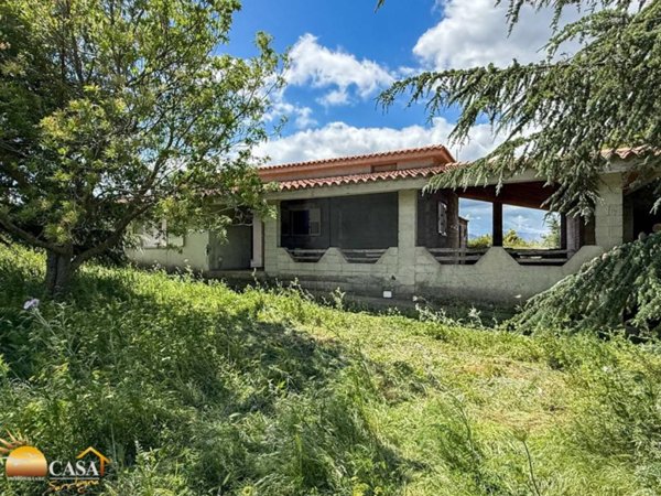 casa indipendente in vendita a Lodè in zona Sant'Anna