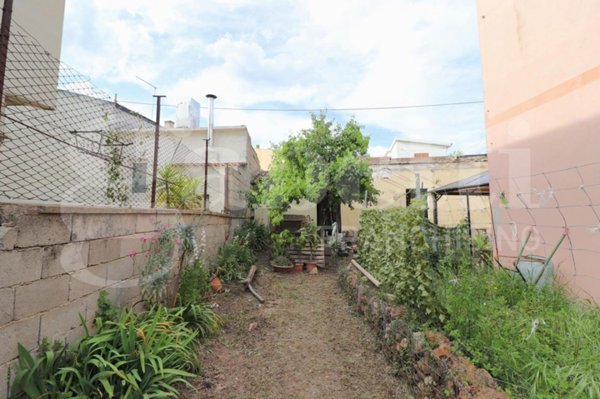 casa indipendente in vendita a Lotzorai