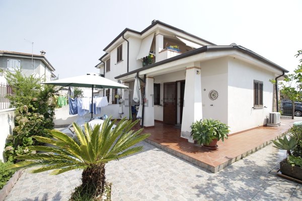 casa indipendente in vendita a Lotzorai