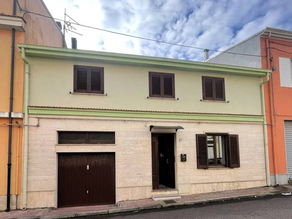casa indipendente in vendita a Macomer