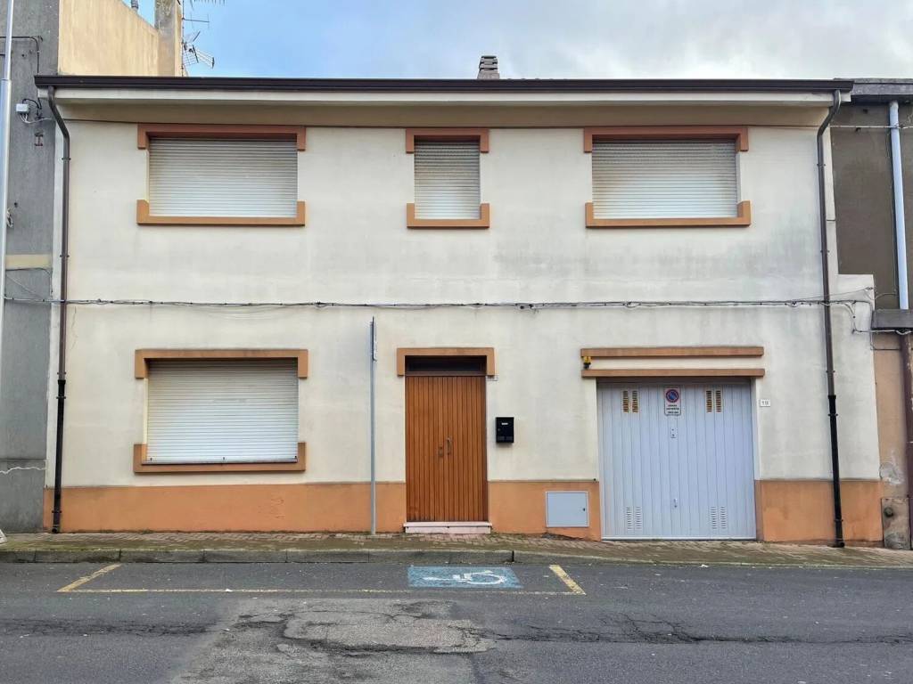 casa indipendente in vendita a Macomer