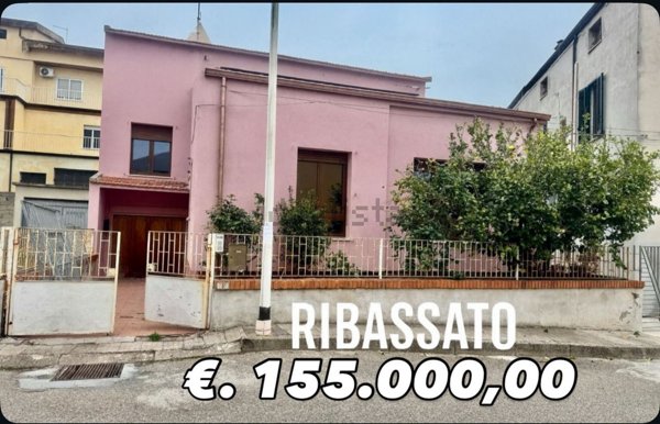 casa indipendente in vendita a Macomer