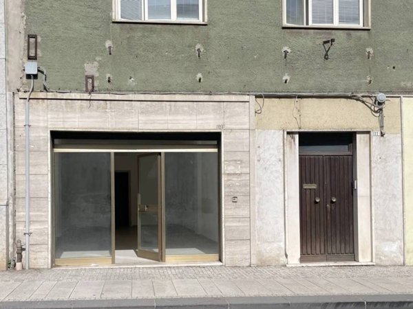 negozio in vendita a Macomer