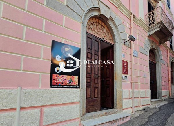 quadrivano in vendita a Nuoro in zona Centro Storico