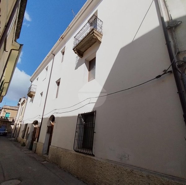 quadrivano in vendita a Nuoro in zona Centro Storico