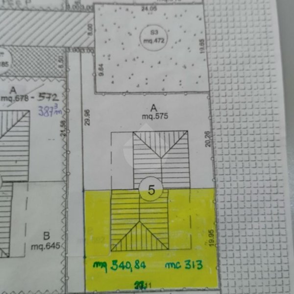 terreno edificabile in vendita a Nuoro in zona Città Giardino