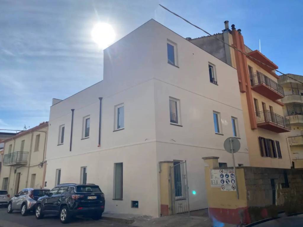 casa indipendente in vendita a Nuoro in zona Centro Storico