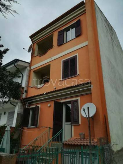 casa indipendente in vendita a Nuoro