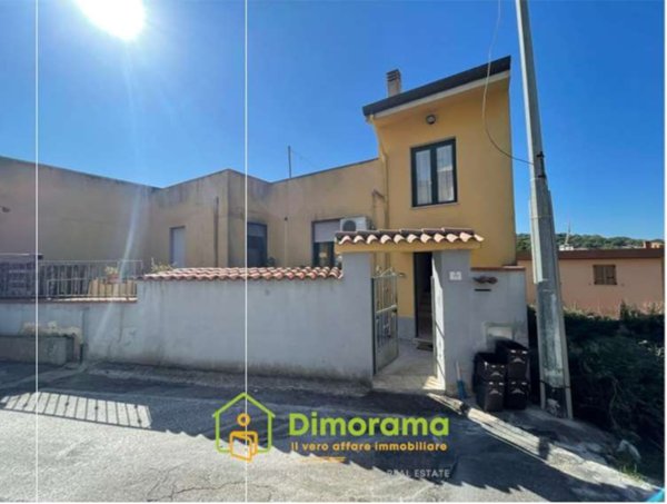 appartamento in vendita a Nuoro in zona Lollove