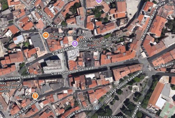 appartamento in vendita a Nuoro in zona Centro Storico