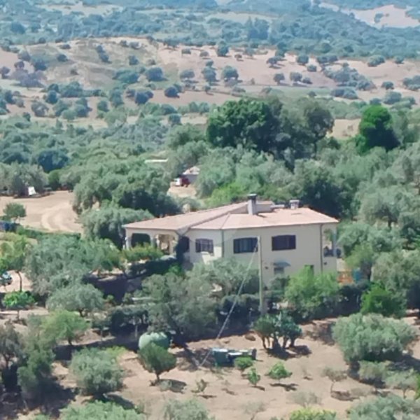 casa indipendente in vendita a Nuoro in zona Nostra Signora de su Monte